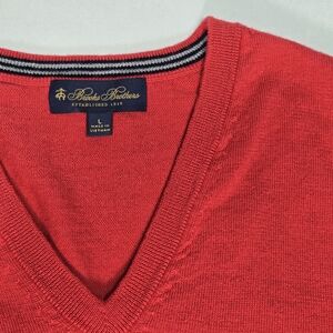 Brooks Brothers Merino Wool Sweater Mens L Red Long Sleeve V-Neck Preppy Luxury